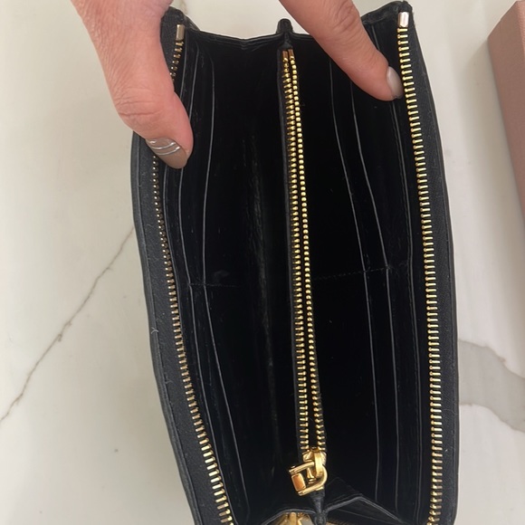 miu miu Large Nappa Metelasse Lux zip around wallet - Picture 3 of 7